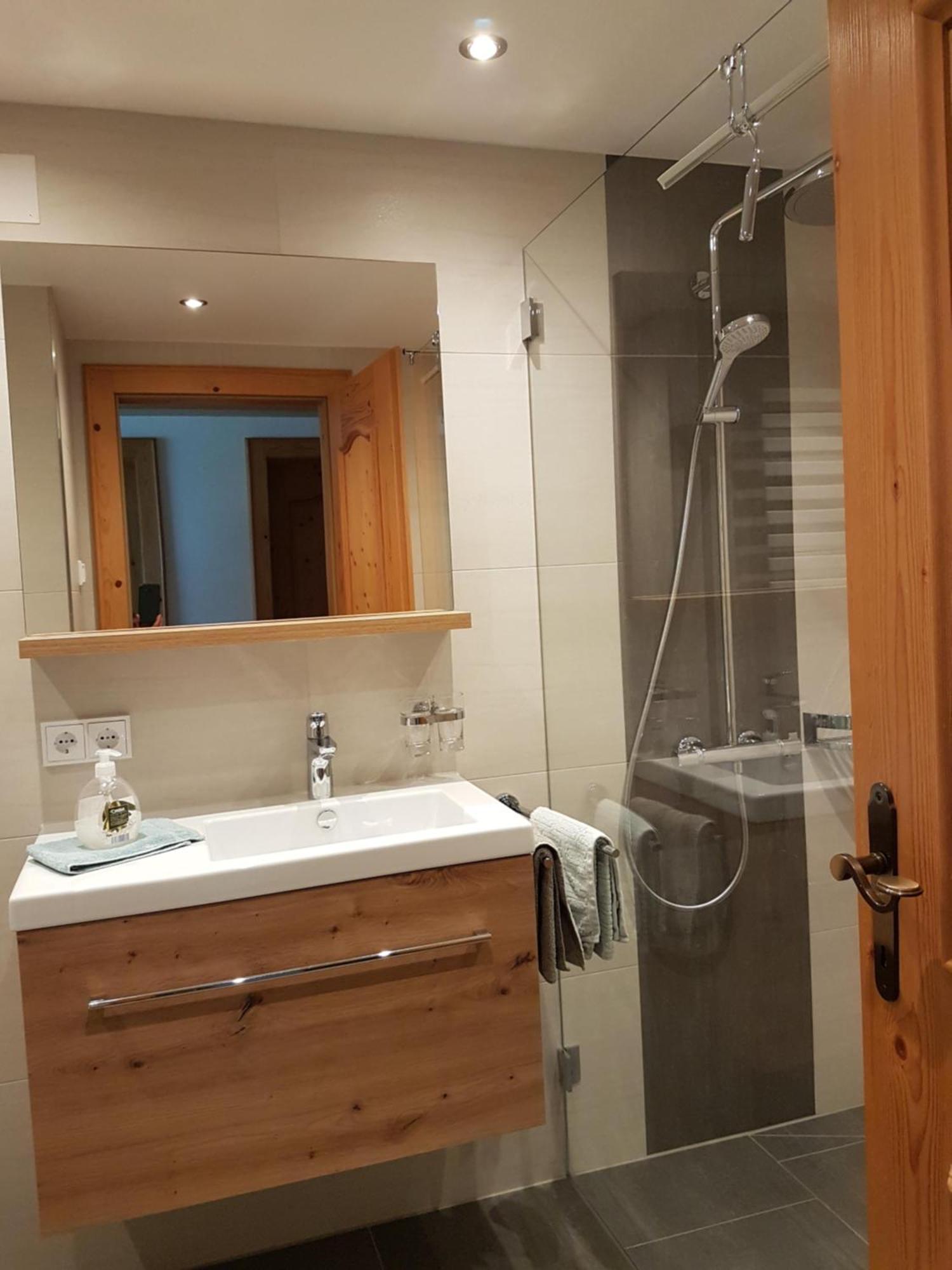 Haus Schreieck Klaudia Apartment Hofen Ngoại thất bức ảnh